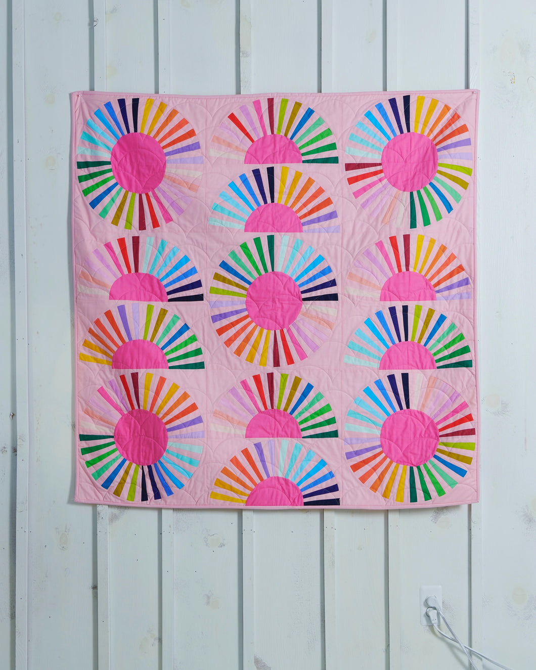 Mod Daisy quilt pattern - paper pattern