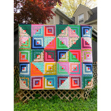 Load image into Gallery viewer, Picnic in the Park - Quilt top solids kit and pattern
